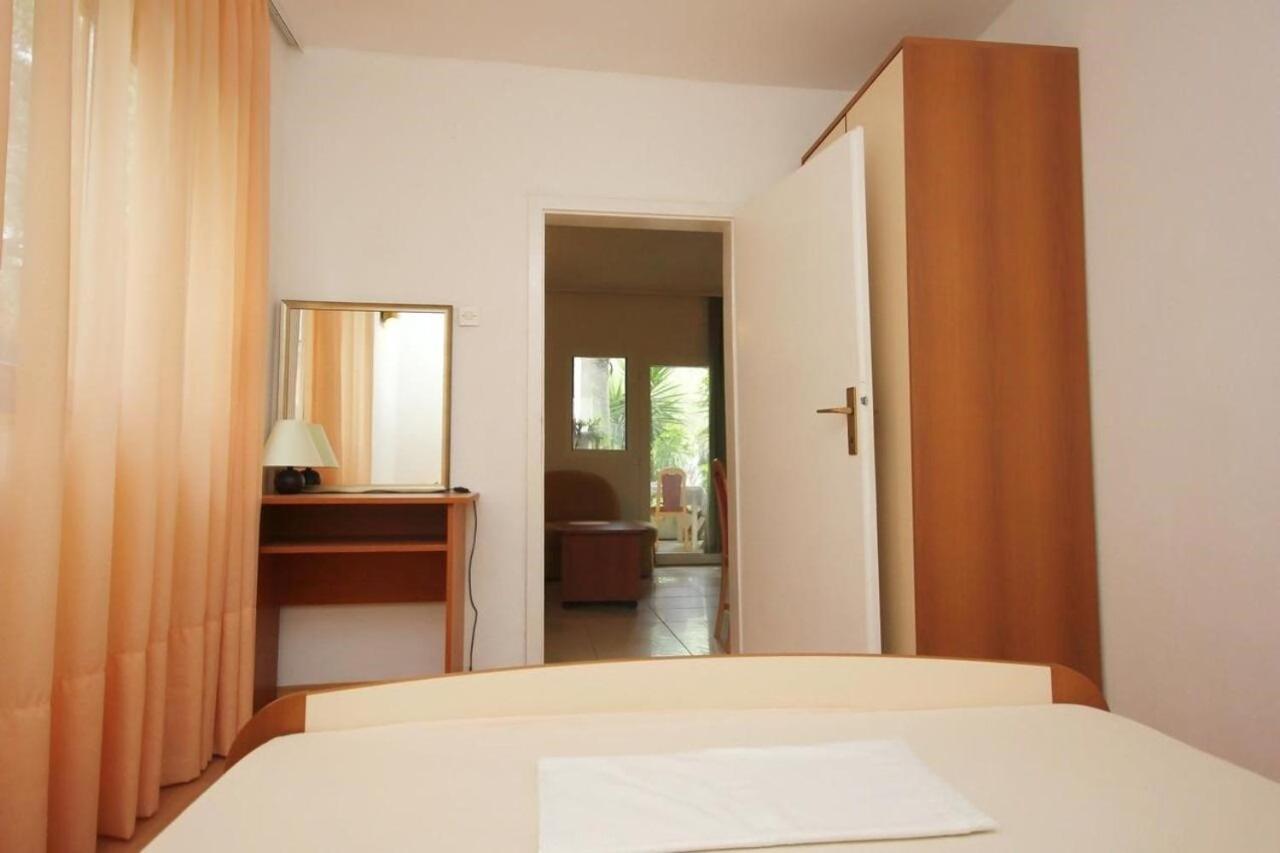 Apartments Tonka - 150M From The Sea & Parking Orebić Kültér fotó