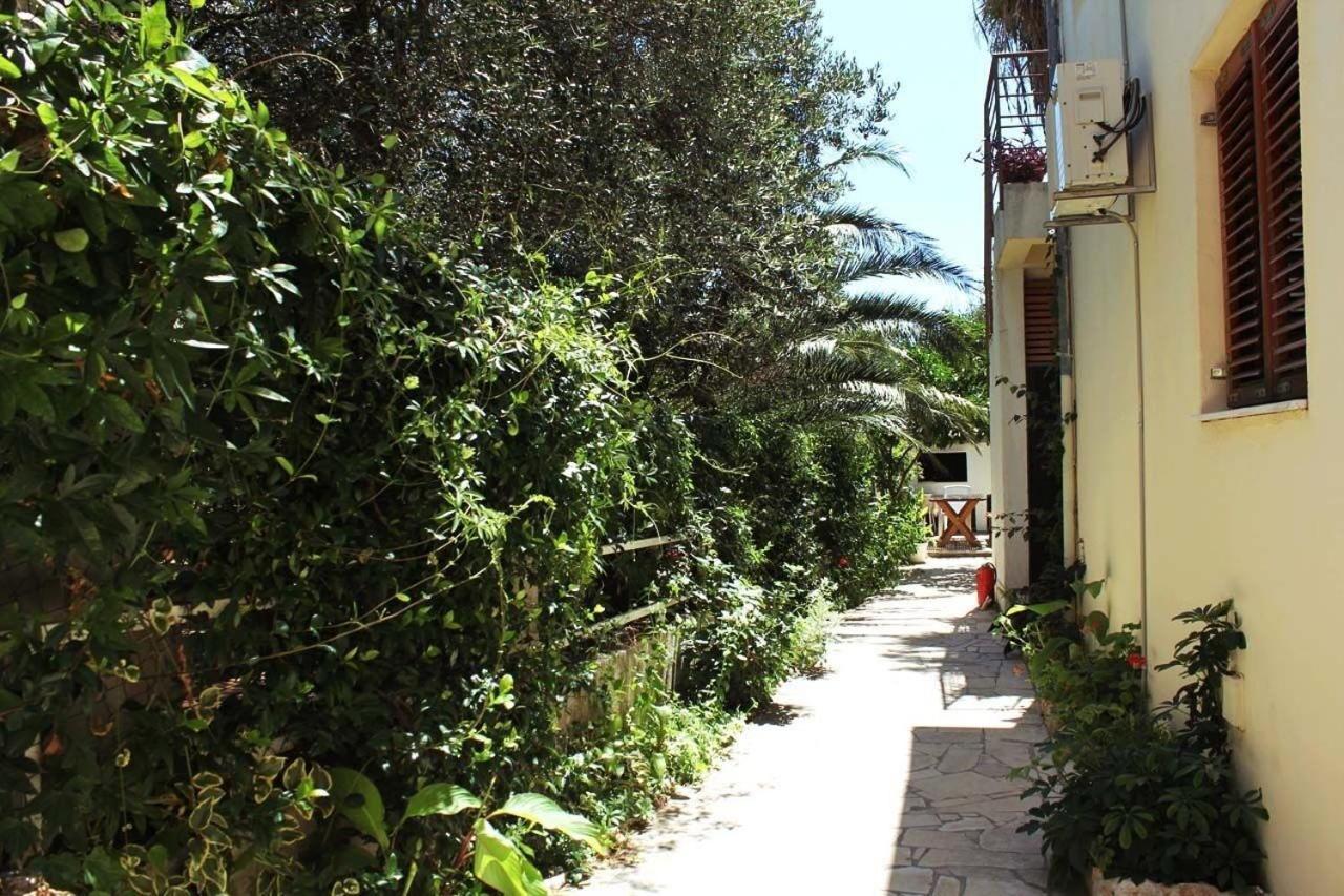 Apartments Tonka - 150M From The Sea & Parking Orebić Kültér fotó