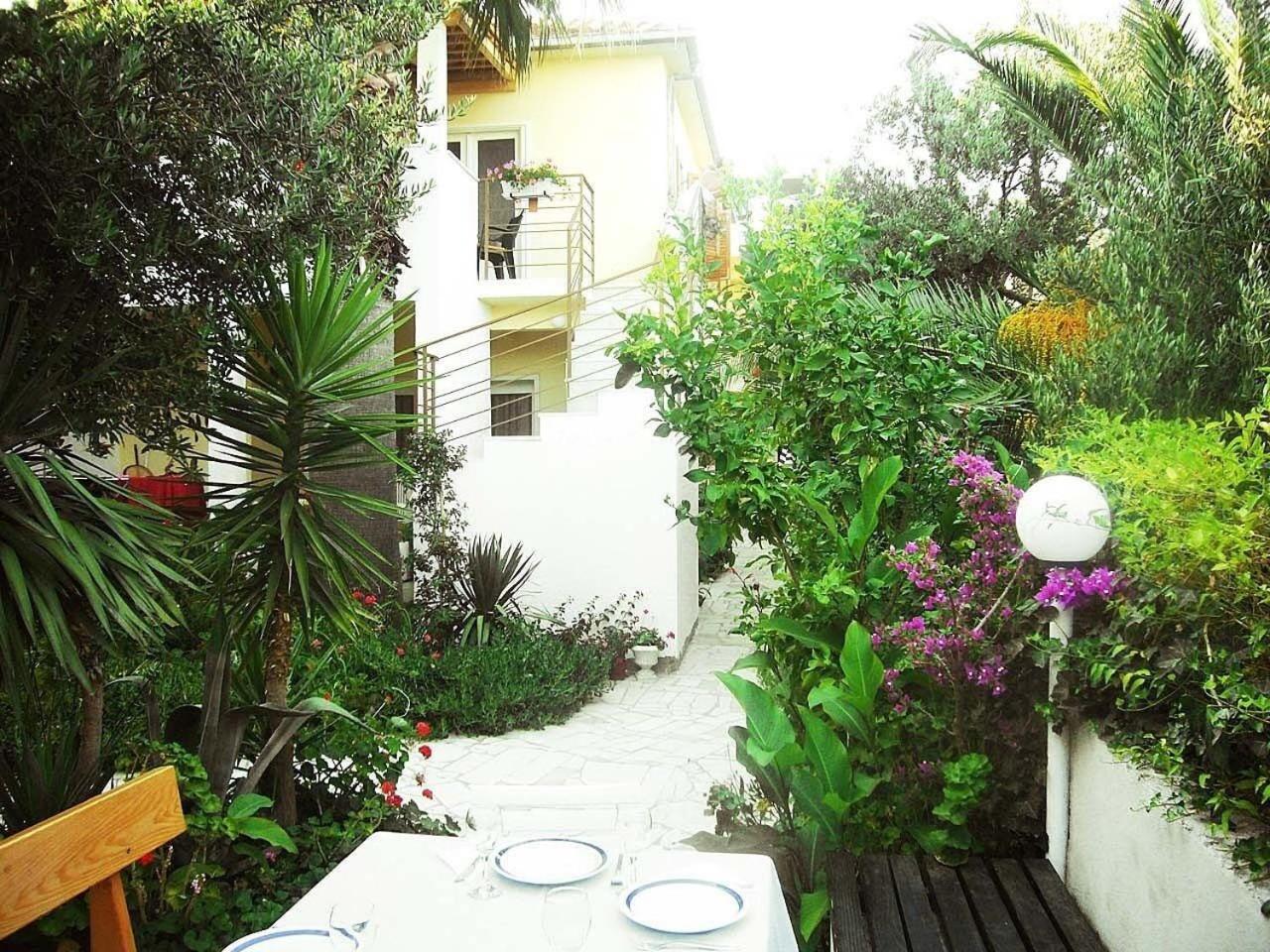 Apartments Tonka - 150M From The Sea & Parking Orebić Kültér fotó