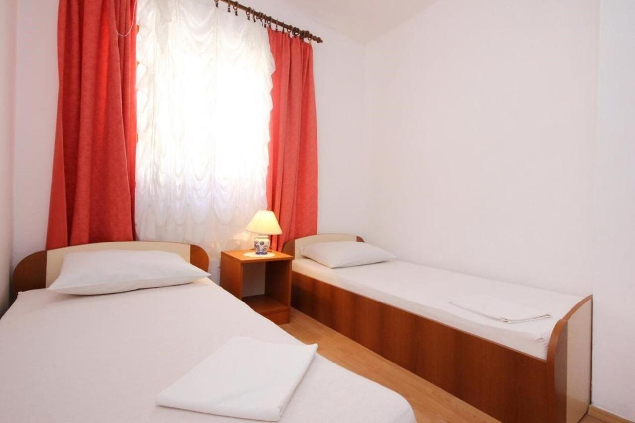 Apartments Tonka - 150M From The Sea & Parking Orebić Kültér fotó